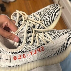 Yeezys ZEBRA

fair condition 
Women’s size 6.5/7